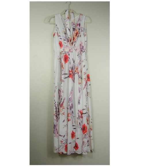 LAST ONE!! Bella Maxi Dress - Picture 4 of 8